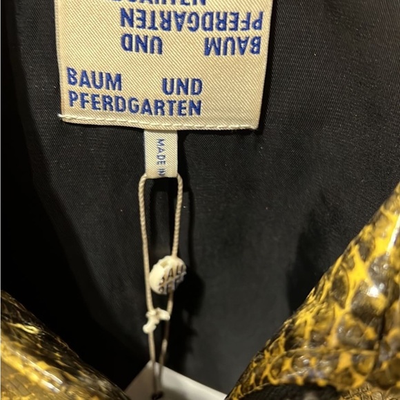 NWT BAUM UND PFERDGARTEN Yellow Snake Print Jacket - Picture 10 of 12